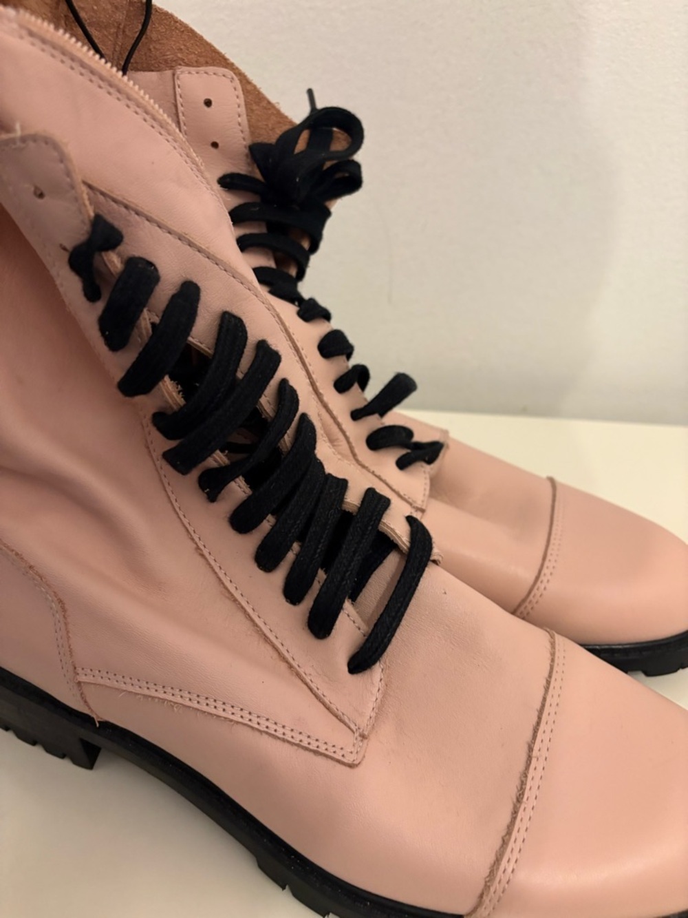 Zara Pink Leather Lace-Up Ankle Boots with Black Lug Sole - Picture 4 of 9